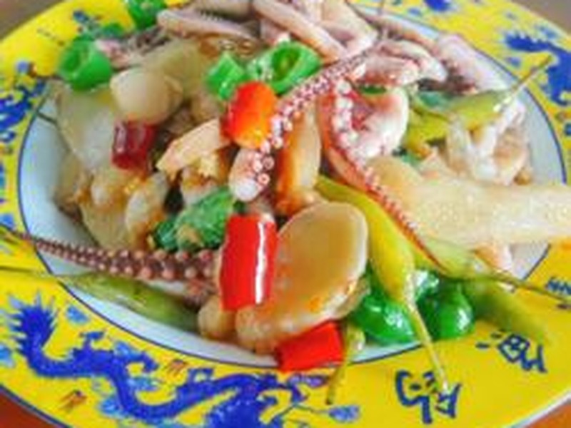泡椒鱿鱼须