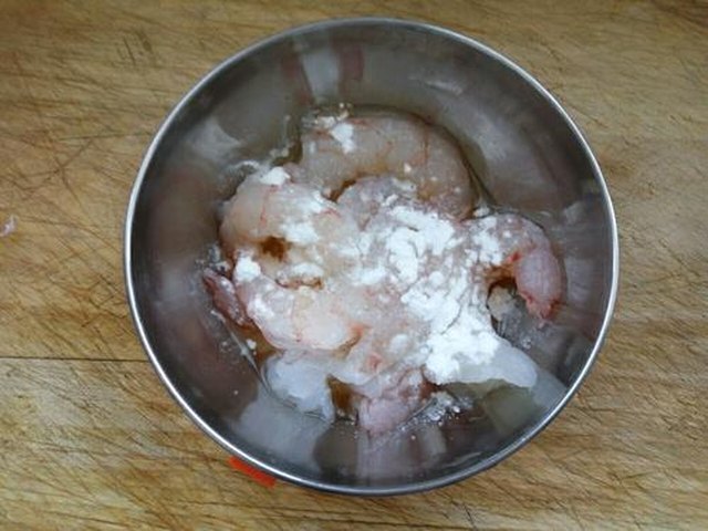 【杂蔬番茄炒虾仁】步骤4