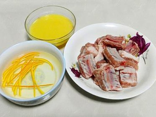 【香橙排骨】步骤1