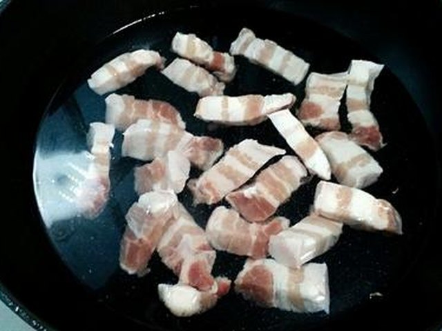 【春笋红烧肉】步骤2