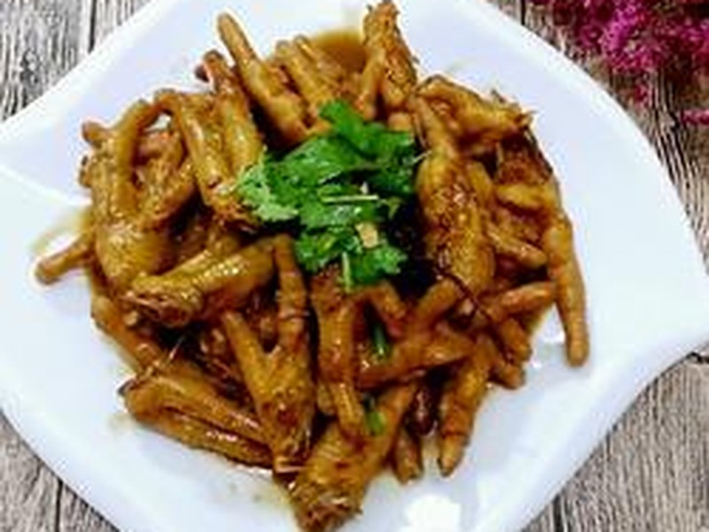 红烧鸡爪