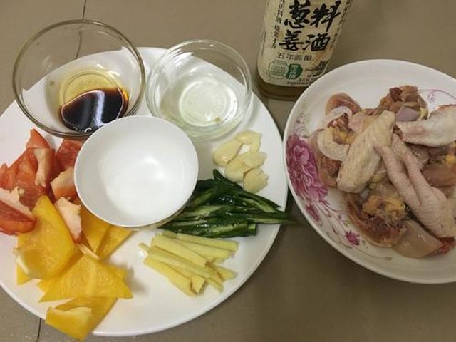 【爆炒鸡肉】步骤2