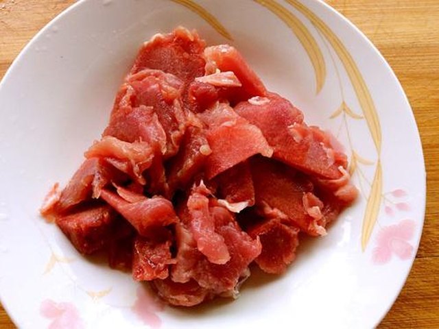 【里脊肉炒日本豆腐】步骤1