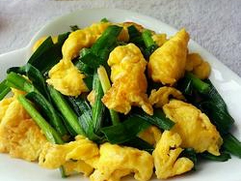 鸡蛋炒韭菜