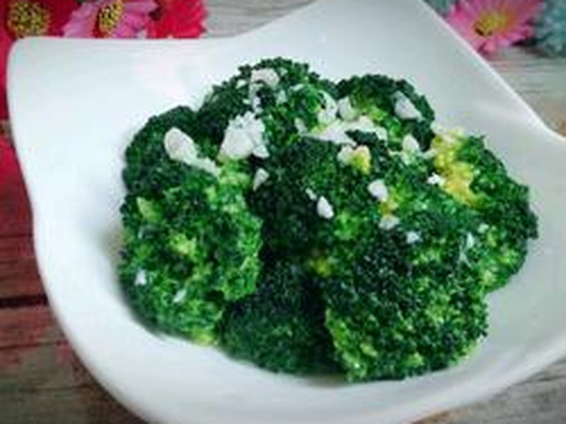 蒜炒西兰花