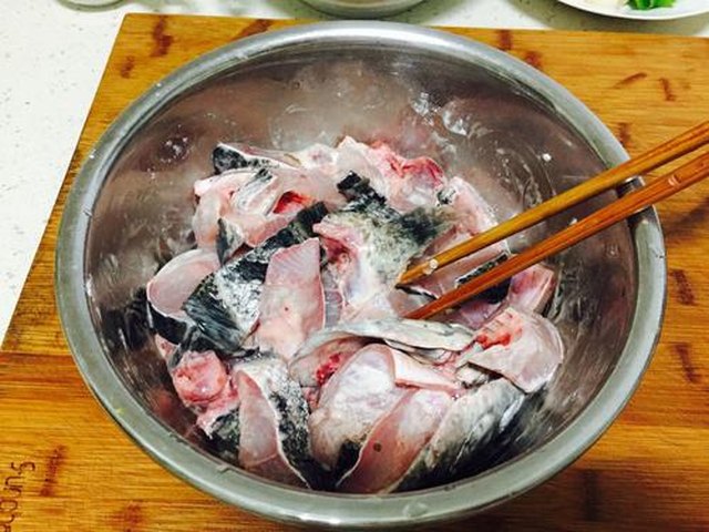 【酸菜鱼】步骤1