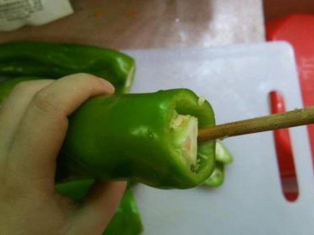 【辣椒酿肉】步骤3
