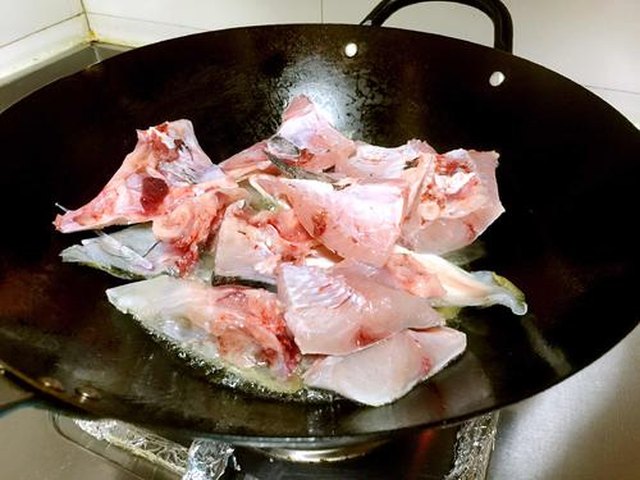 【鱼头豆腐汤】步骤3