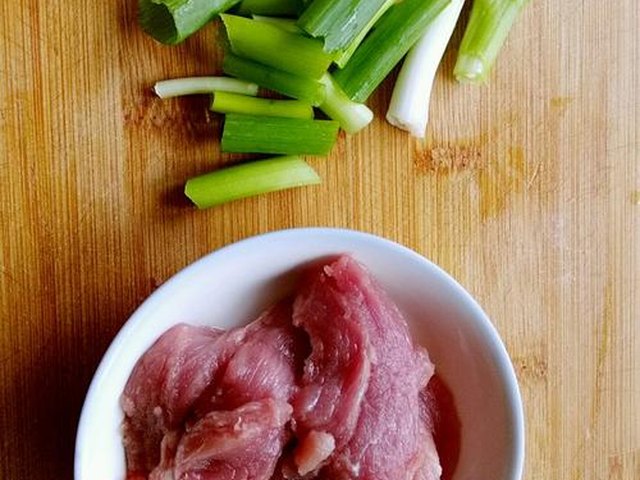 【东北版土豆炖茄子】步骤3
