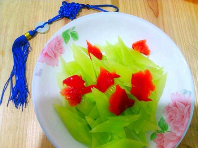 【莴笋小炒肉】步骤3