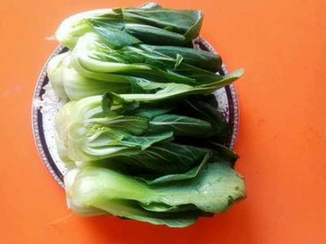 【虾仁扒油菜】步骤1