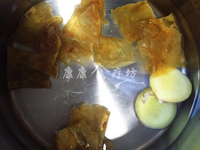 【红枣牛奶炖花胶】步骤3