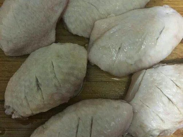【烤鸡翅】步骤2