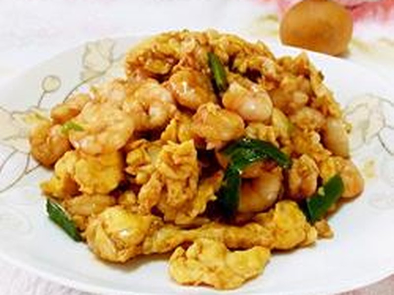 鲜虾仁炒蛋