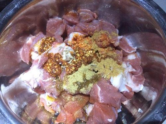 【美味烤羊肉】步骤3