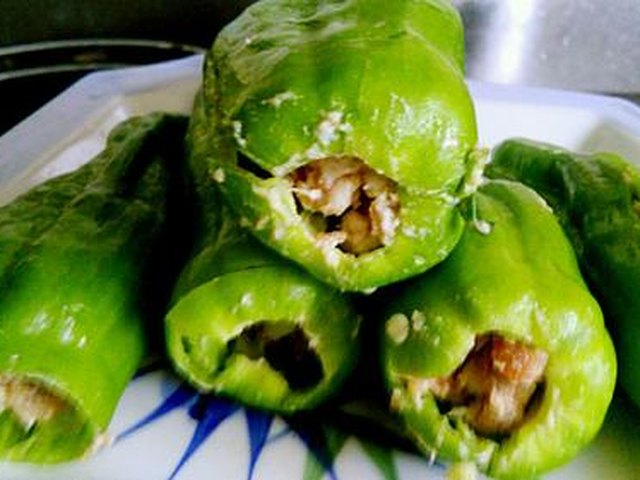 【青椒酿肉】步骤3