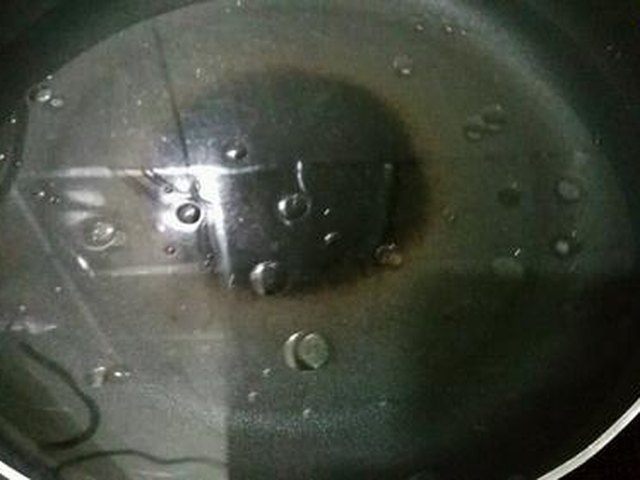 【四季豆炒腊肉】步骤2
