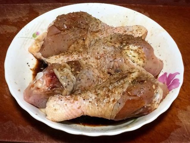 【柠香烤鸡腿】步骤2
