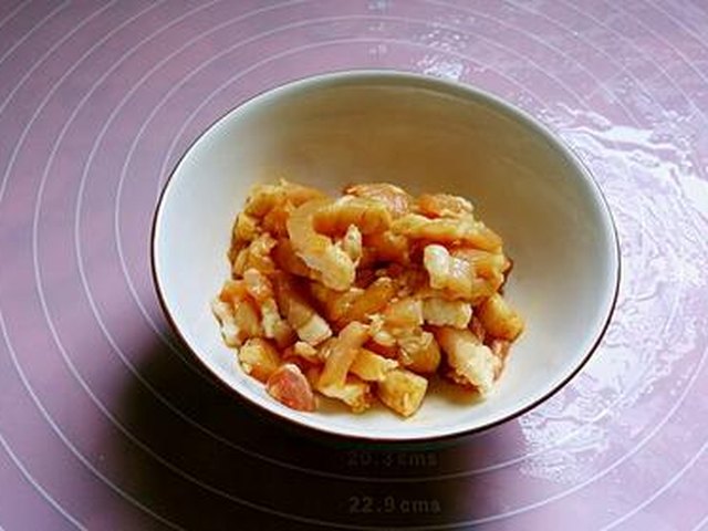 【胡萝卜炒肉丝】步骤4