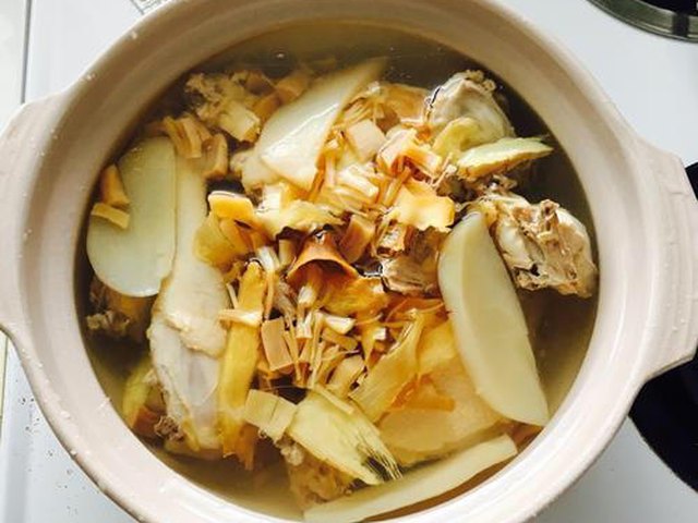 【干鲍鱼花胶老鸡汤】步骤3