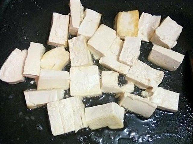 【家常豆腐】步骤2