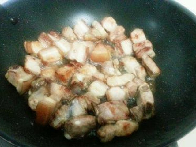 【油豆腐烧五花肉】步骤4