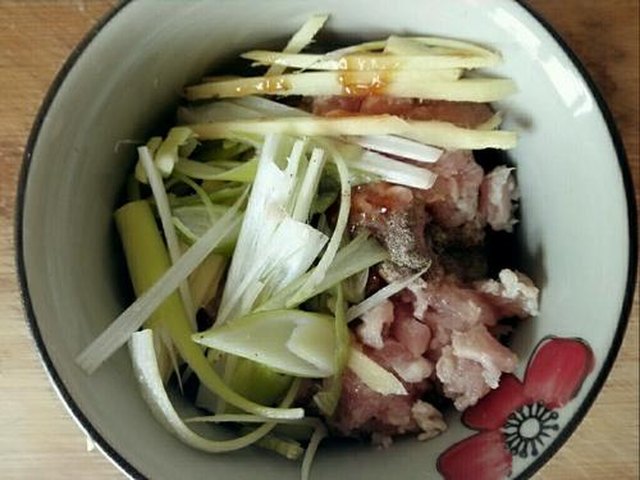 【酱香肉末烧茄子】步骤3