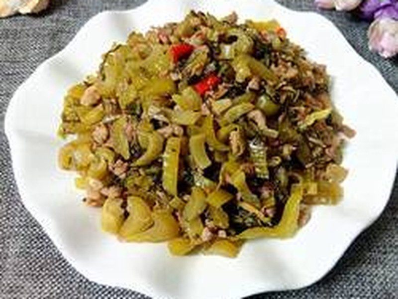 酸菜肉沫