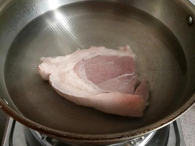 【回锅肉】步骤2