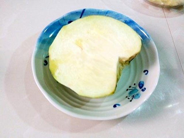 【绿豆芽炒茄条】步骤2