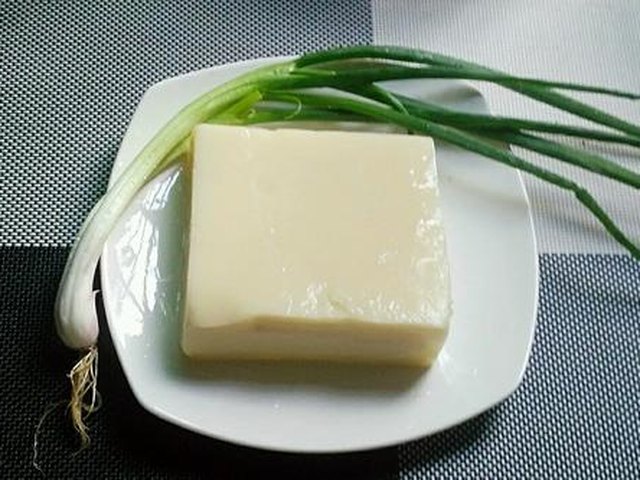 【红烧米豆腐】步骤1