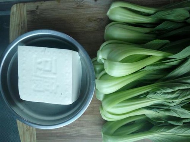 【青菜豆腐】步骤1