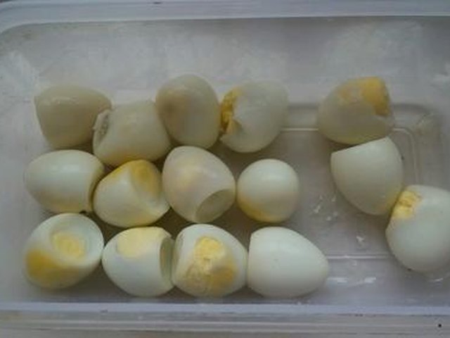 【酸甜鹌鹑蛋】步骤2