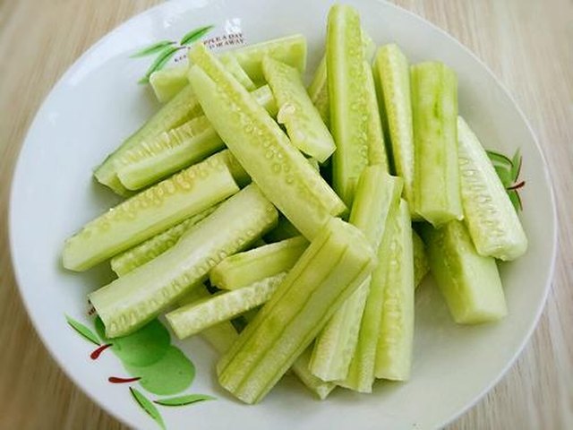 【青瓜小炒】步骤1