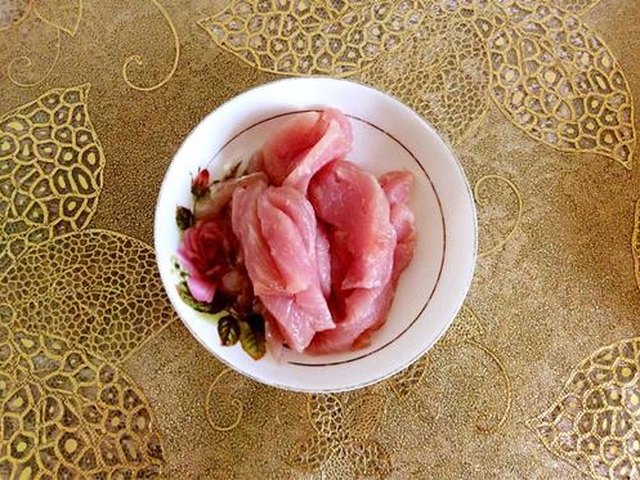 【彩椒过油土豆条】步骤3
