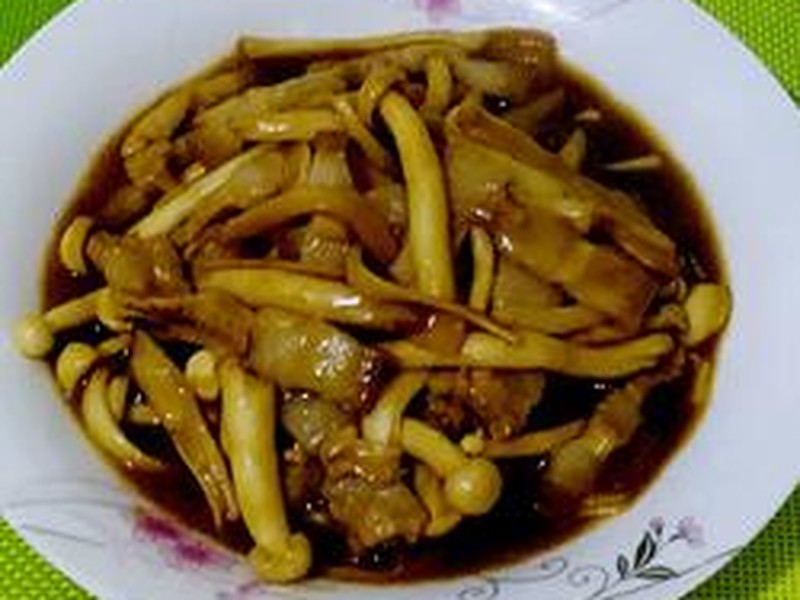 白玉菇炒肉