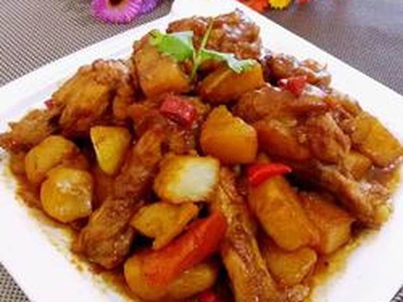 红烧土豆小鸡腿