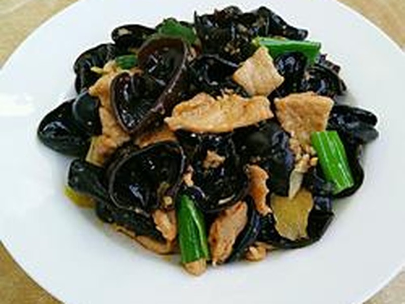 木耳炒肉