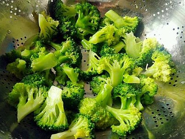 【豆豉西兰花】步骤2