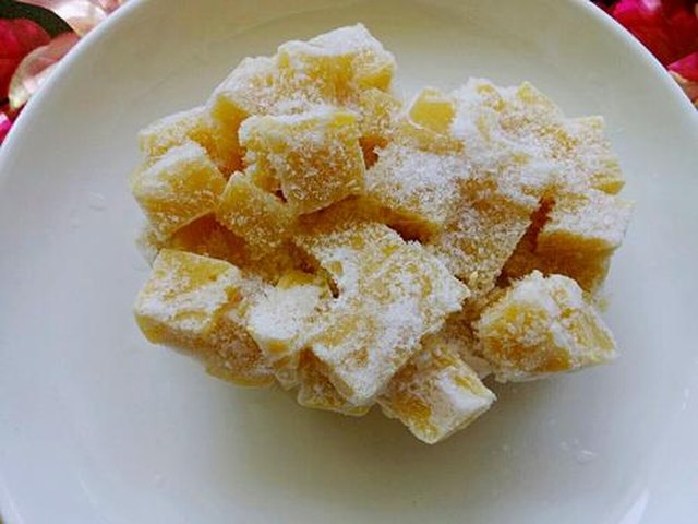 【砂锅白菜冻豆腐】步骤2