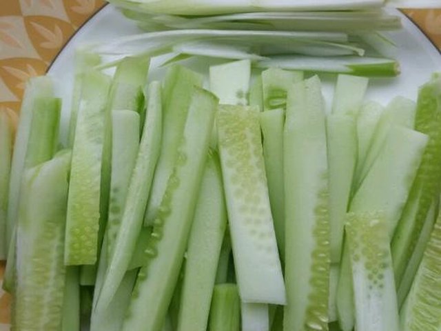【京酱肉丝】步骤2