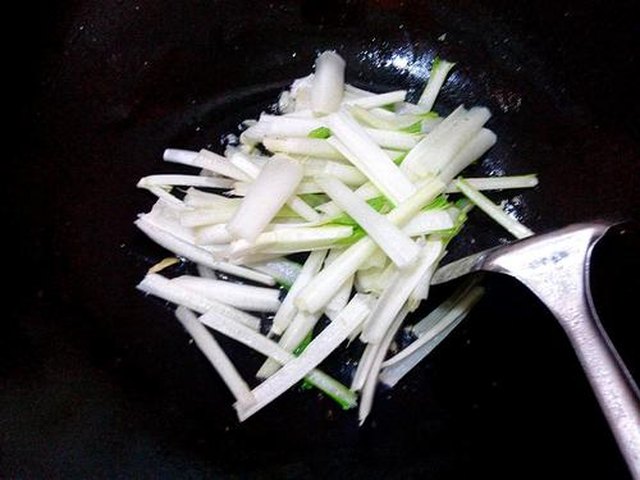 【炒小白菜】步骤4