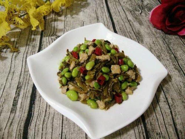 【毛豆炒咸菜】步骤1制作图解