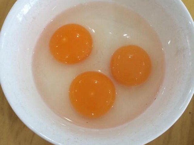 【丝瓜炒鸡蛋】步骤2