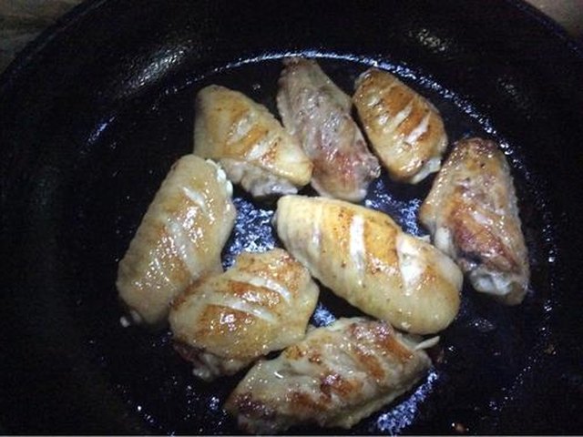【蒜香鸡翅】步骤4制作图解