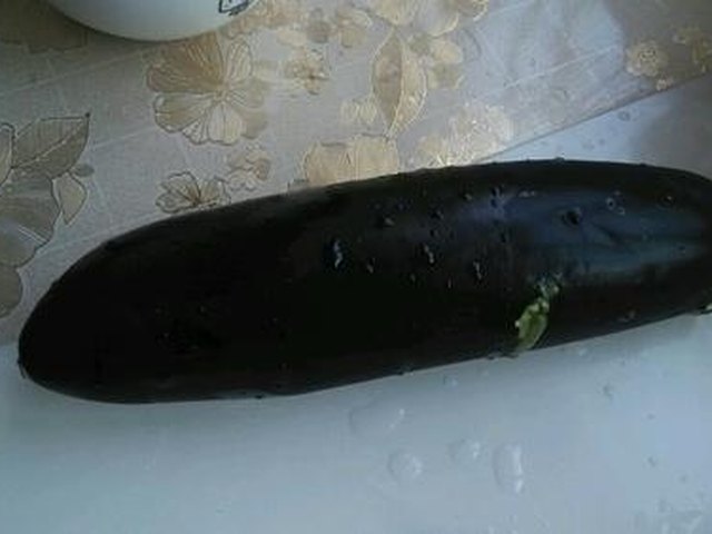 【香酥炸茄盒】步骤2制作图解