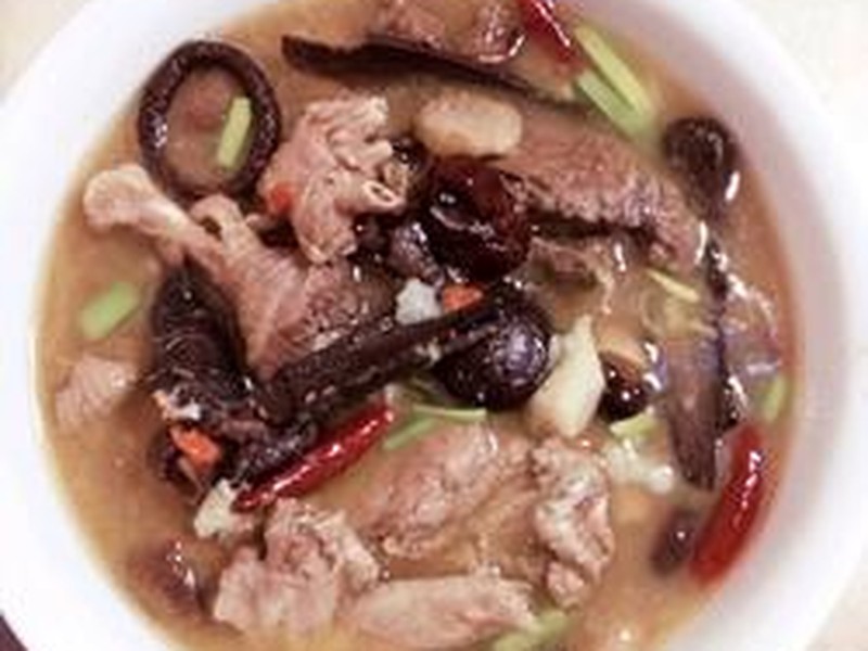 香菇炖鸡