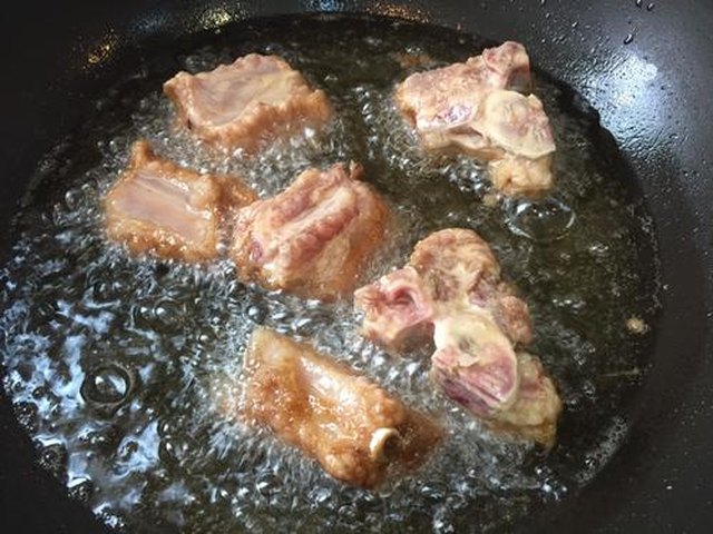 【橙汁排骨】步骤4