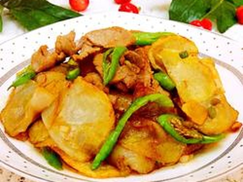 过油肉土豆片