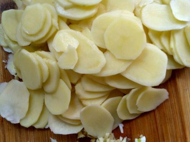 【香锅土豆片】步骤2制作图解